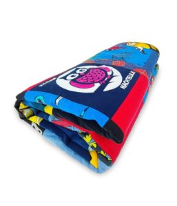 kocyk patchwork z ubranek dziecięcych z ramką