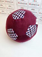 Piłka patchwork uszyta z ubrań